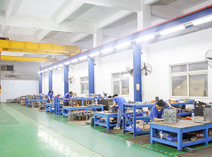 Lắp ráp khuôn Lắp ráp khuôn