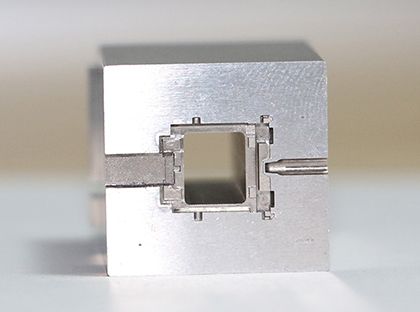 Thành phần khuôn