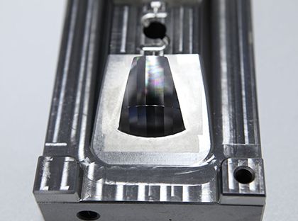 Thành phần khuôn