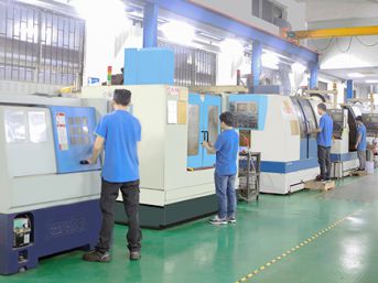 Xưởng làm khuôn Xưởng làm khuôn