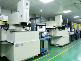 Xưởng làm khuôn Xưởng làm khuôn