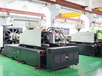 Xưởng ép nhựa Xưởng ép nhựa