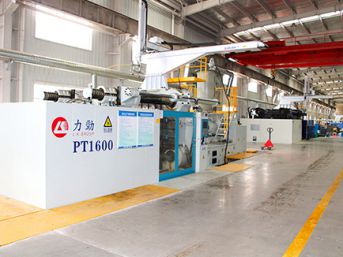 Xưởng ép nhựa Xưởng ép nhựa